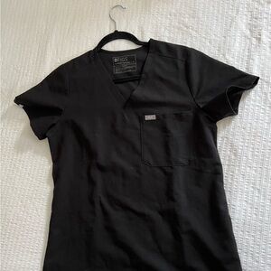 Figs Catarina One-Pocket Scrub Top